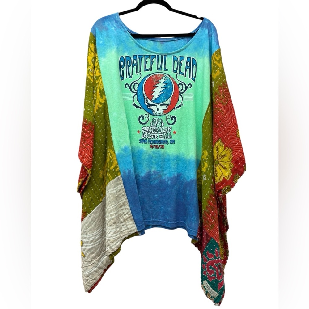UPCYCLED Boho Graphic Tee Kantha Poncho Grateful Dead OS Oversized